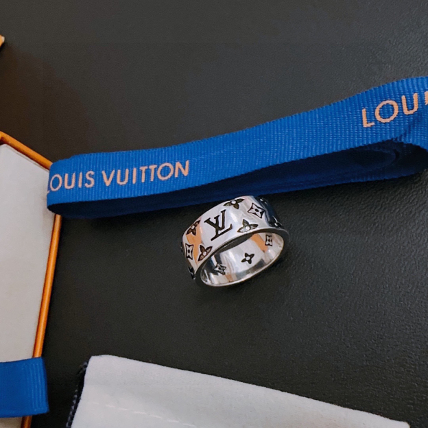 ルイ・ヴィトン「Louis Vuitton」リング ロックパンクタイシルバースタイル