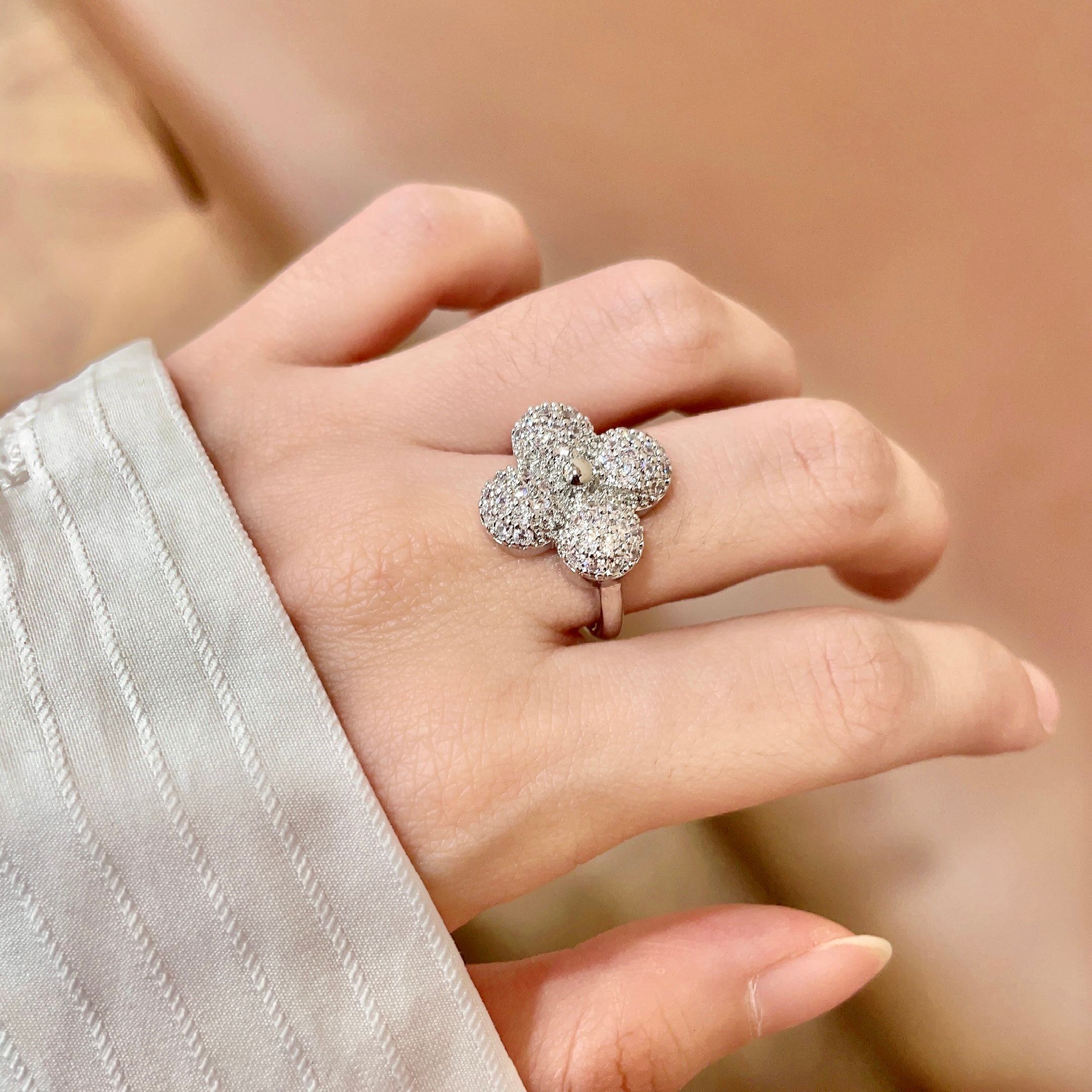 ルイ・ヴィトン「Louis Vuitton」Le Damier de Louis Vuitton ダイヤモンド リング