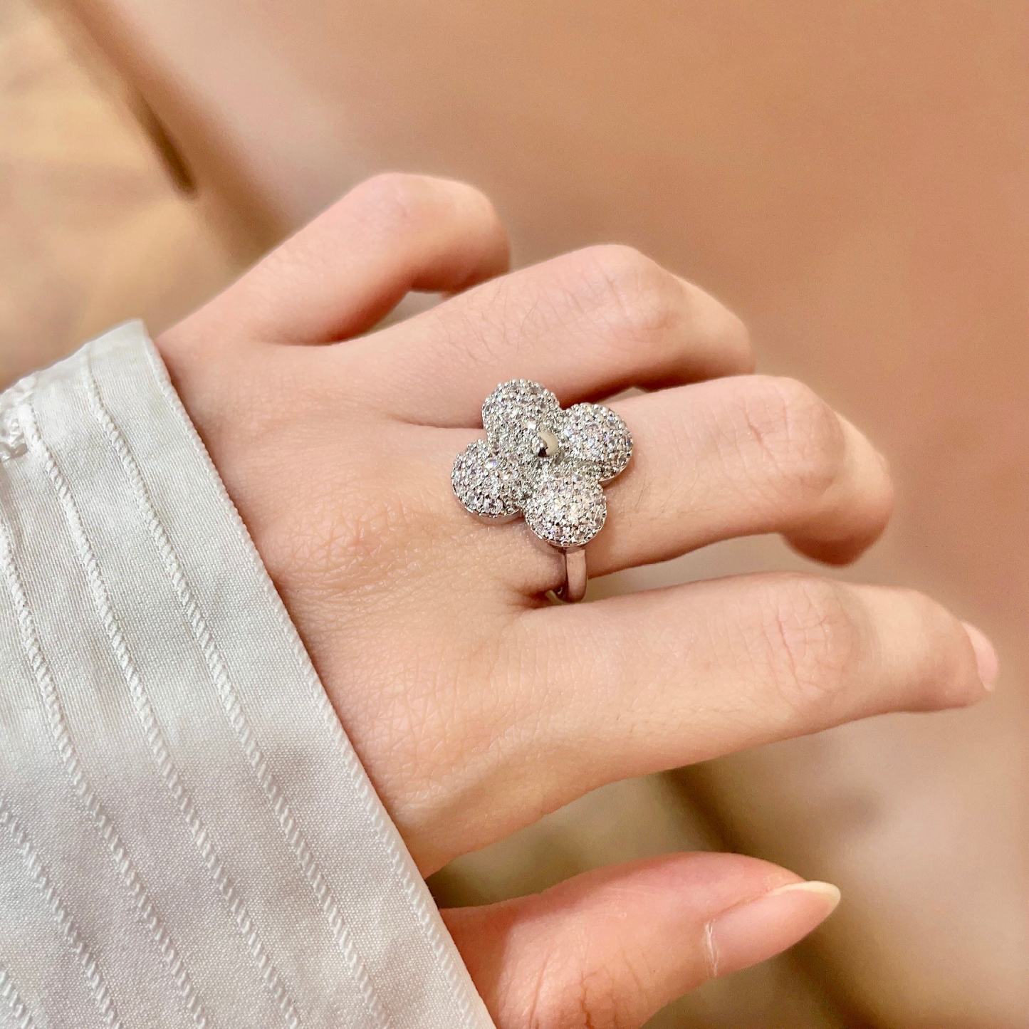 ルイ・ヴィトン「Louis Vuitton」Le Damier de Louis Vuitton ダイヤモンド リング