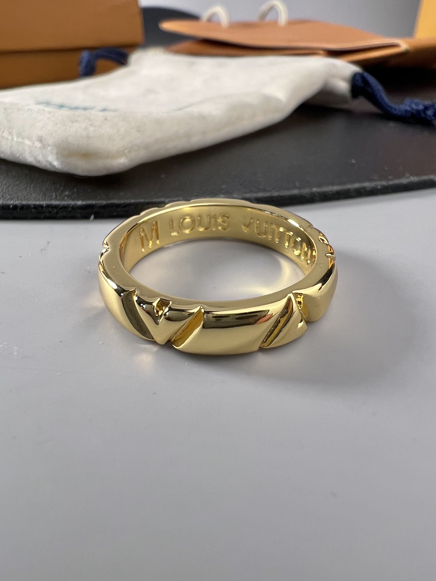 クロムハーツ (Chrome Hearts)クロム ハーツ アンティーク ピンク ダイヤモンド クロス リング