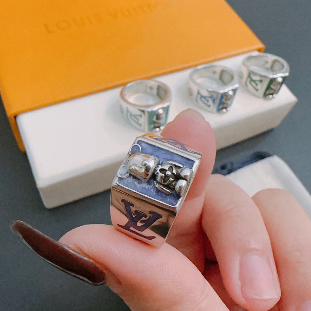 ルイ・ヴィトン「Louis Vuitton」Heritage リング