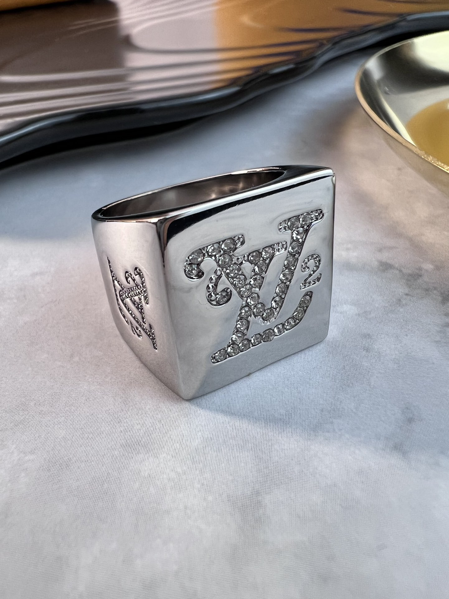 ルイ・ヴィトン「Louis Vuitton」Mosaic リング