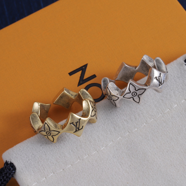 ルイ・ヴィトン「Louis Vuitton」Le Damier de Louis Vuitton リング