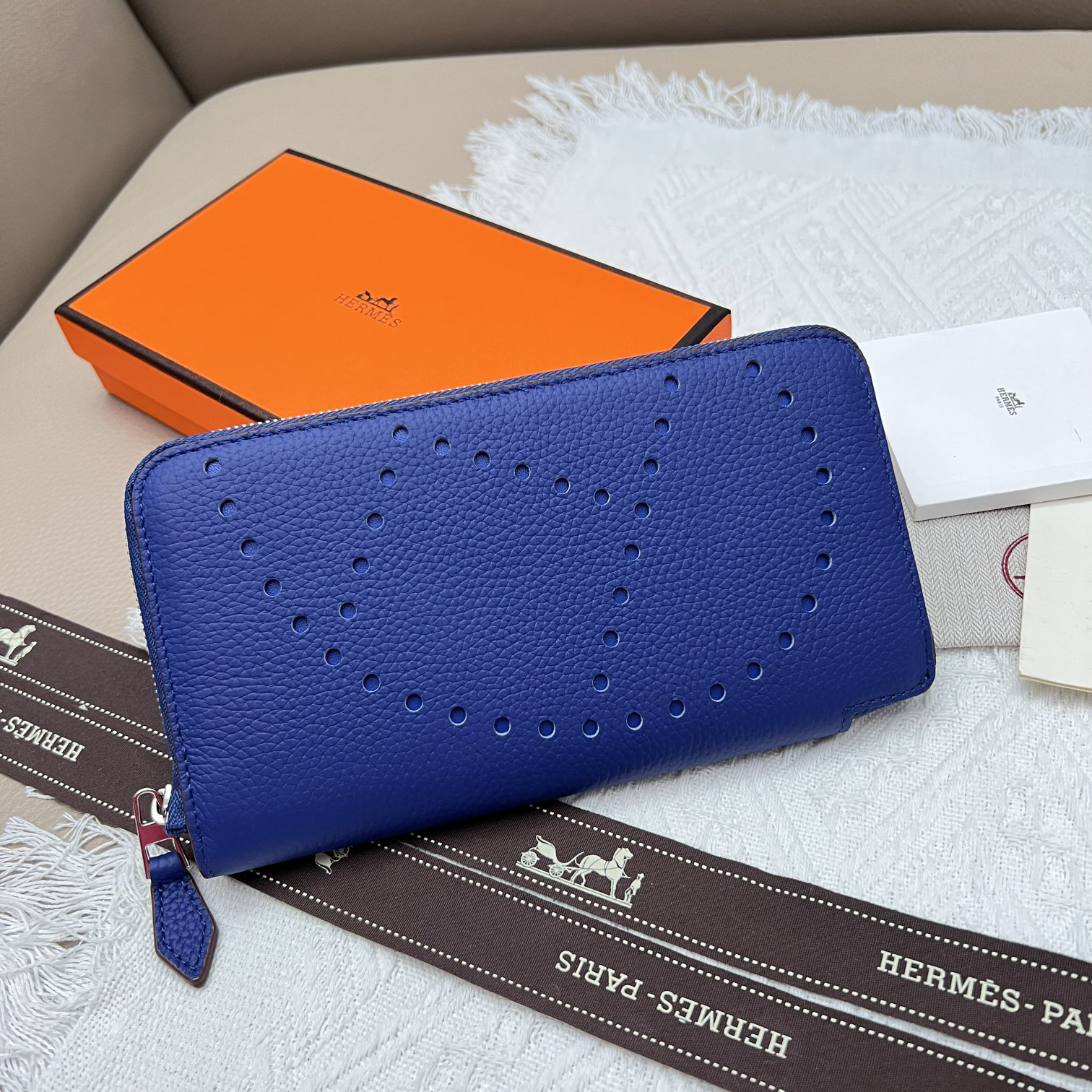 エルメス「Hermès」ファスナー式レザーウォレット 10色