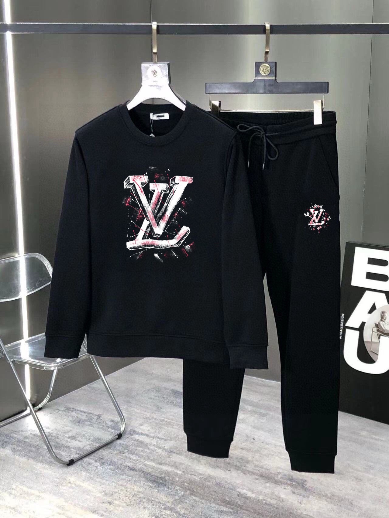 ルイ・ヴィトン「Louis Vuitton」フード付きスウェットシャツ 