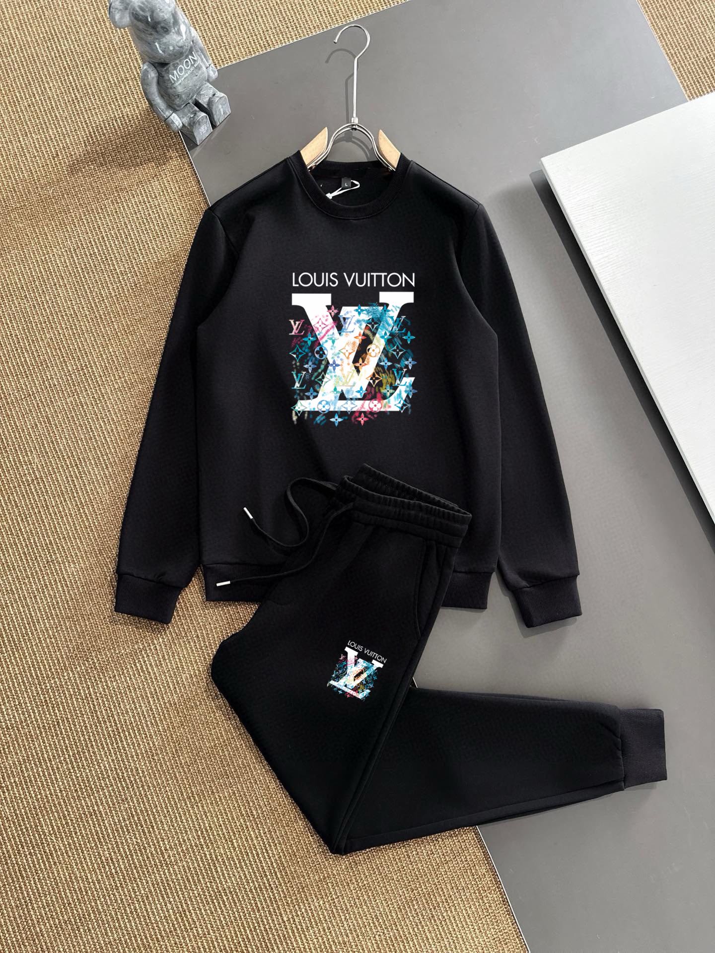 ルイ・ヴィトン「Louis Vuitton」2025 秋冬コレクション トレーナーセットアップ 