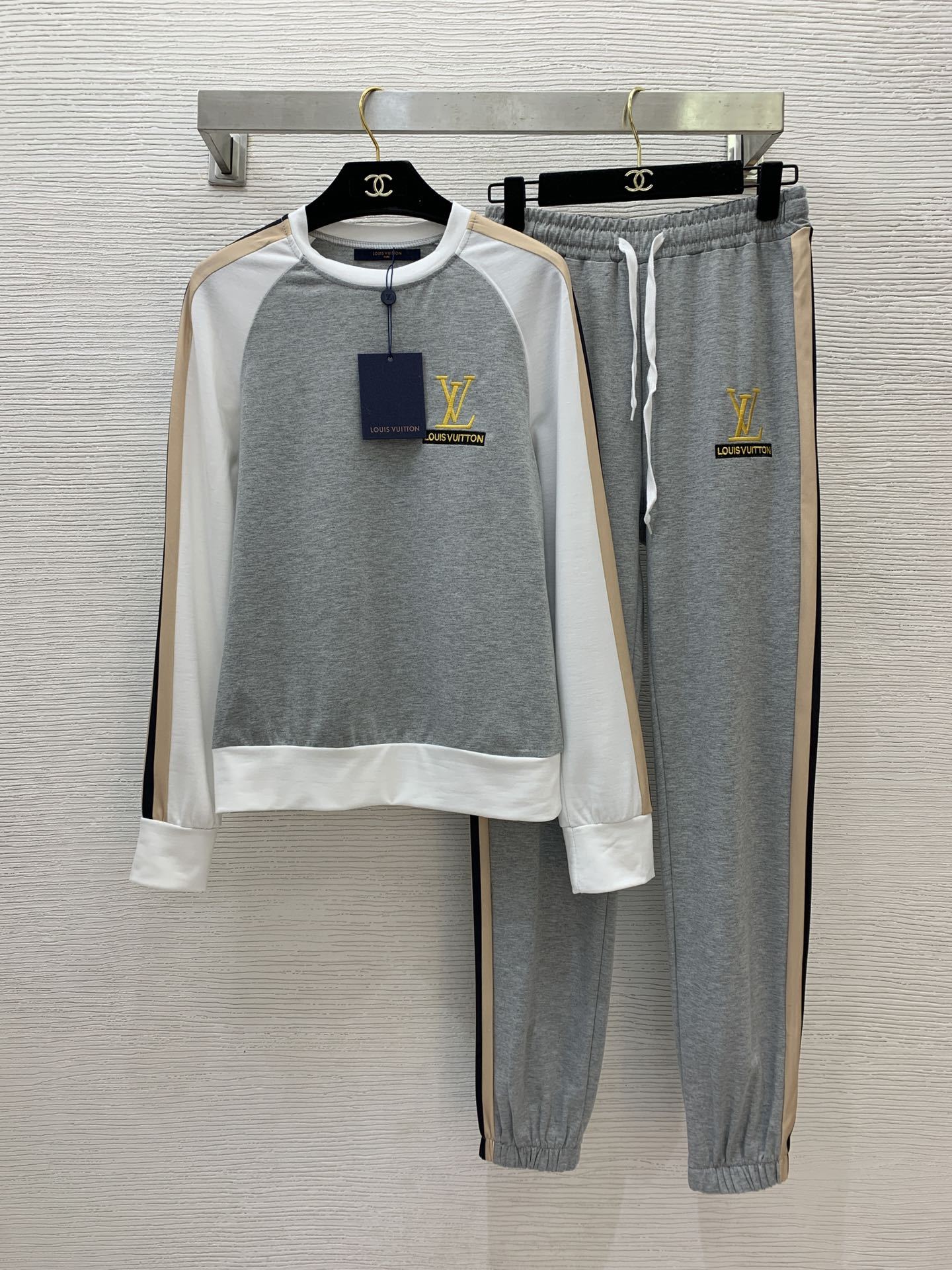 ルイ・ヴィトン「Louis Vuitton」ストリートウェア セットアップ