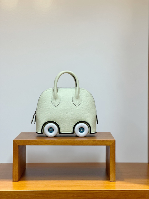 エルメス「Hermès」ボリド オン ホイールズ ミニ バッグ