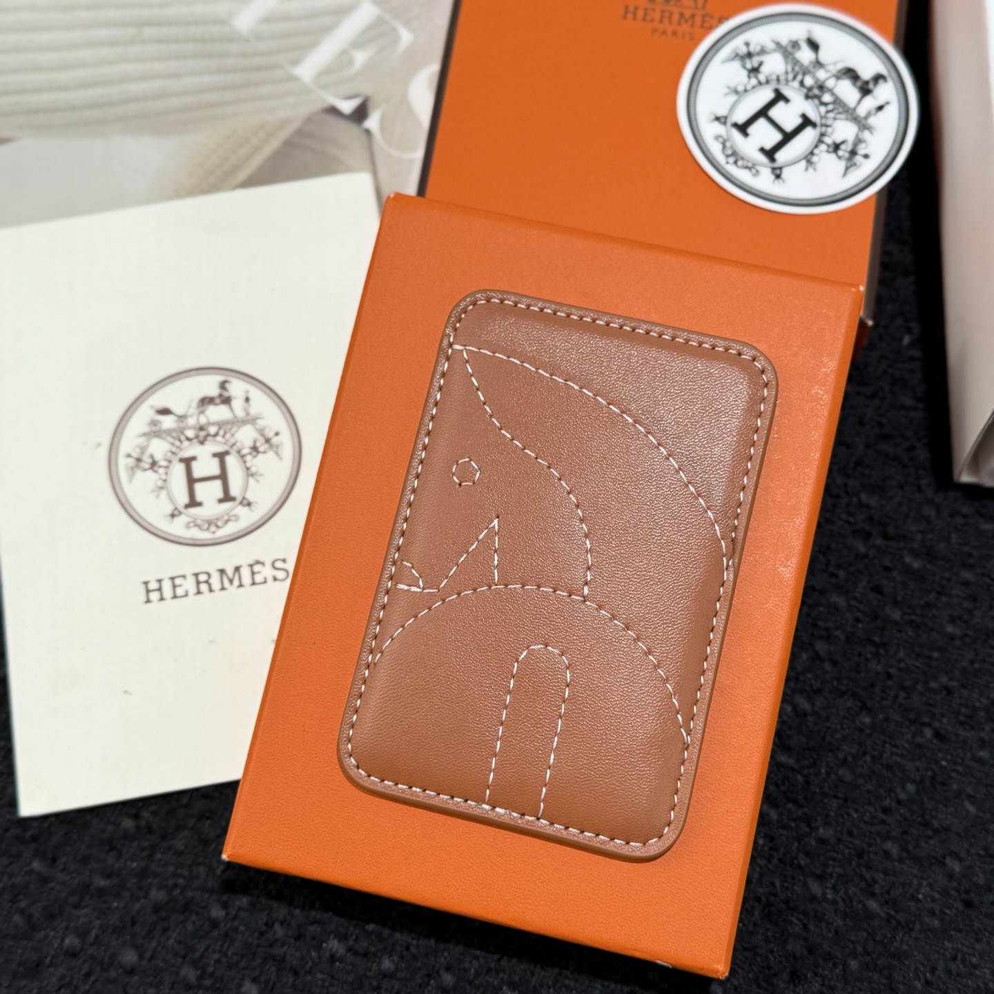 エルメス「Hermès」ストールナンバー MagSafe カードケース