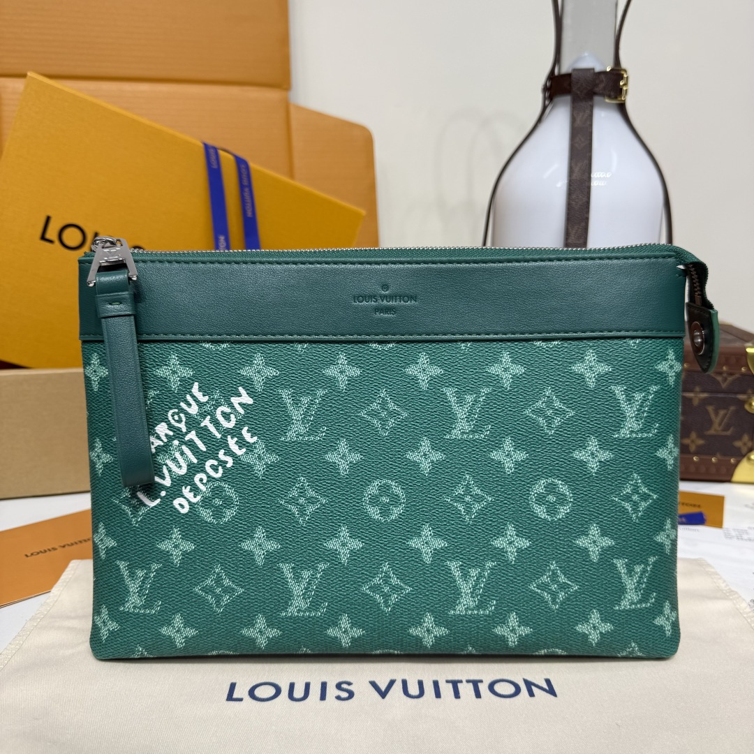 ルイ・ヴィトン「Louis Vuitton」ポシェット ボヤージュ スープル クラッチバッグ