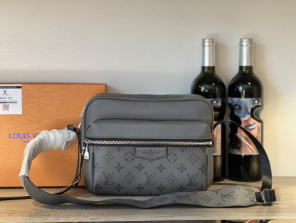 ルイ・ヴィトン「Louis Vuitton」ポシェット バッグ