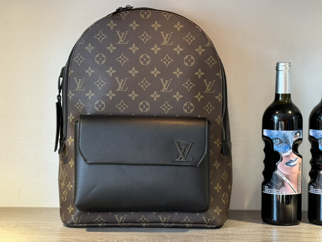 ルイ・ヴィトン「Louis Vuitton」ディスカバリー バックパック