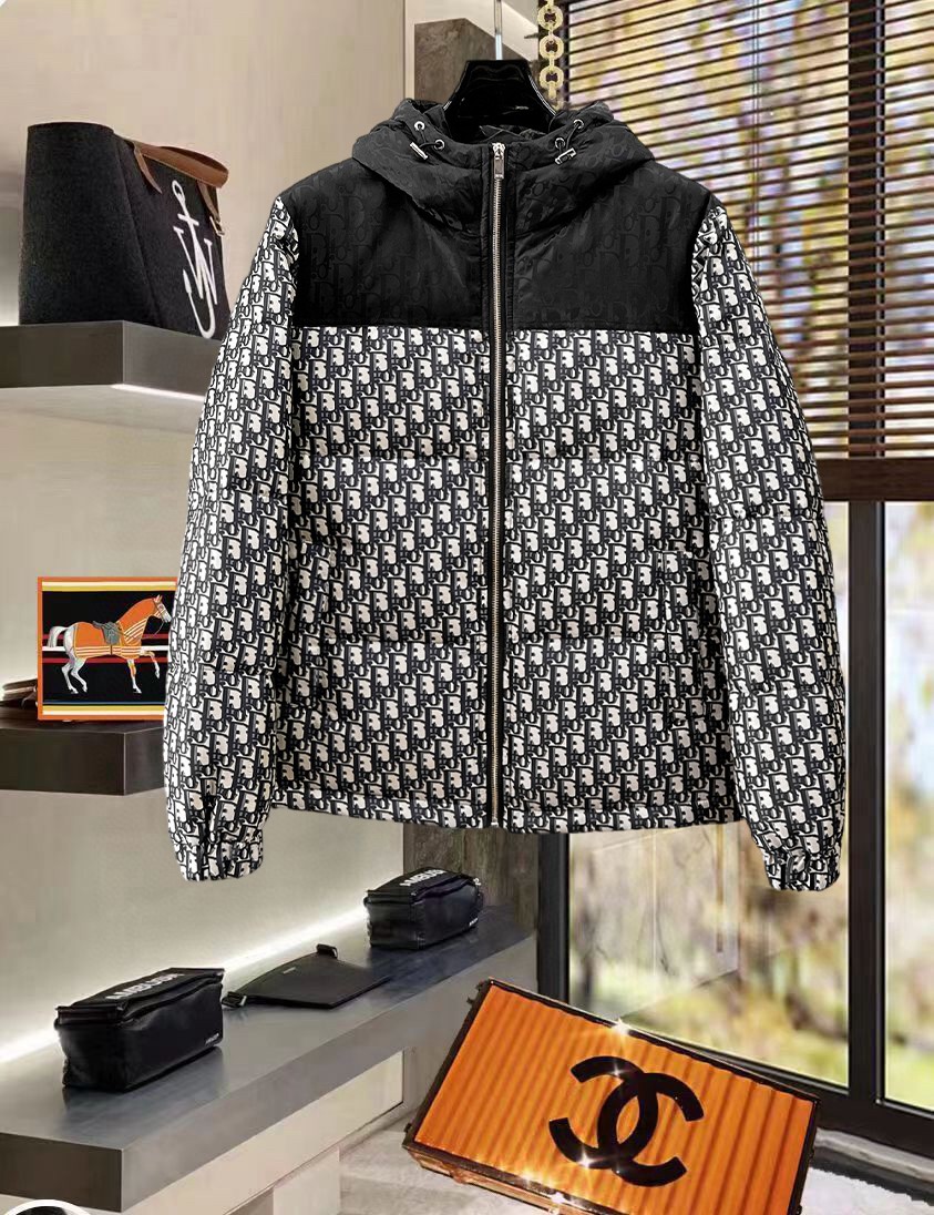 ディオール「Dior」ダウンジャケット