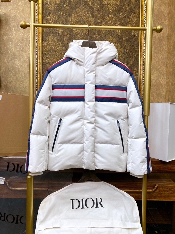 ディオール「Dior」ダウンジャケット