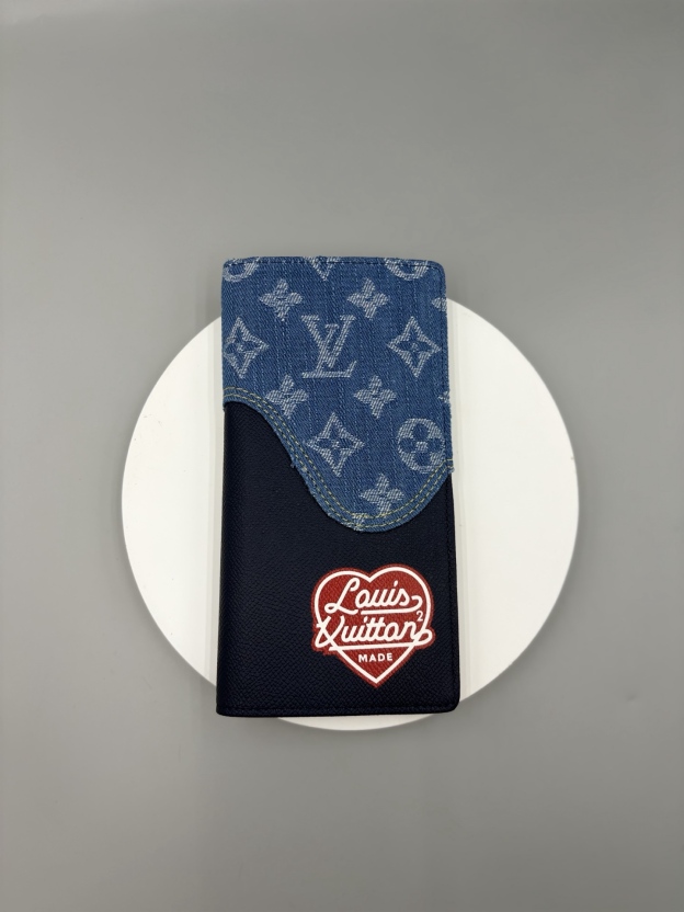 ルイ・ヴィトン「Louis Vuitton」ポルトフォイユ･ブラザ ウォレット