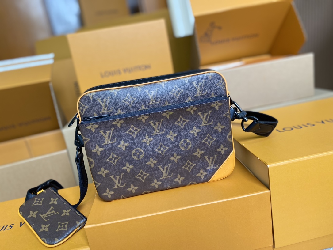 ルイ・ヴィトン「Louis Vuitton」新作 Trio メッセンジャーバッグ