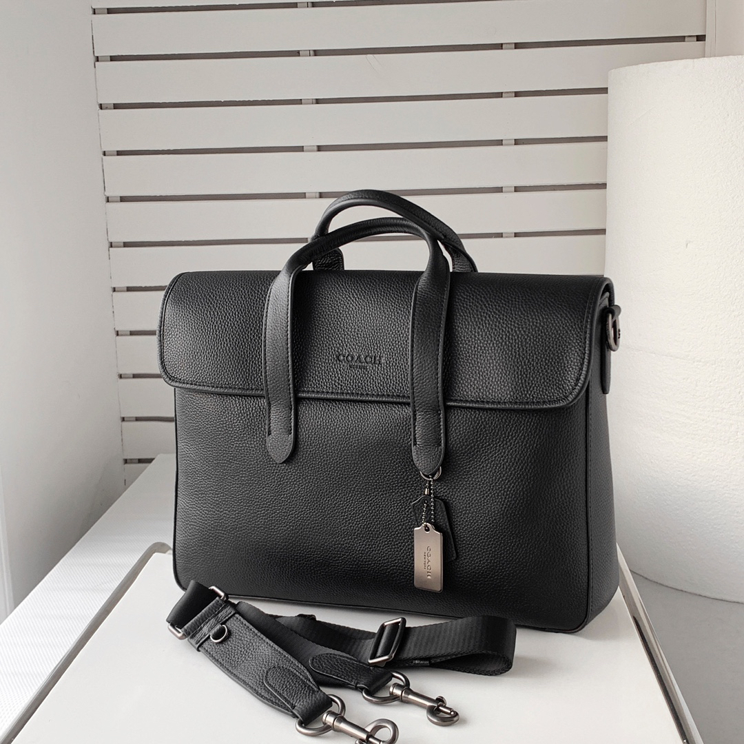 コーチ「Coach」メンズフルレザー ビジネスバッグ