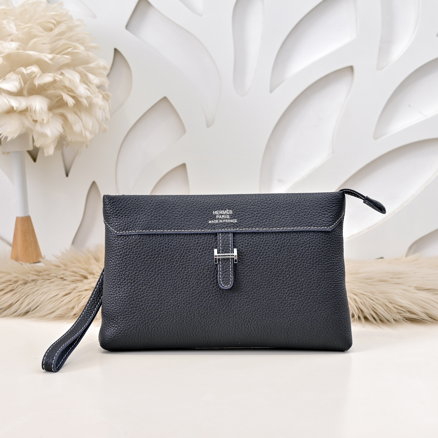 エルメス「Hermès」メンズ ジップ レザー クラッチバッグ