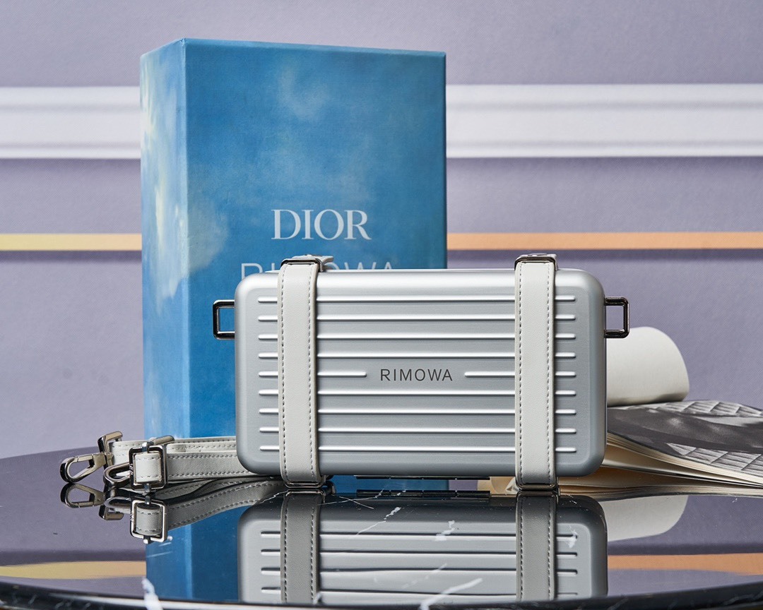 「コラボモデル」DIOR & RIMOWA ミニトランク バッグ