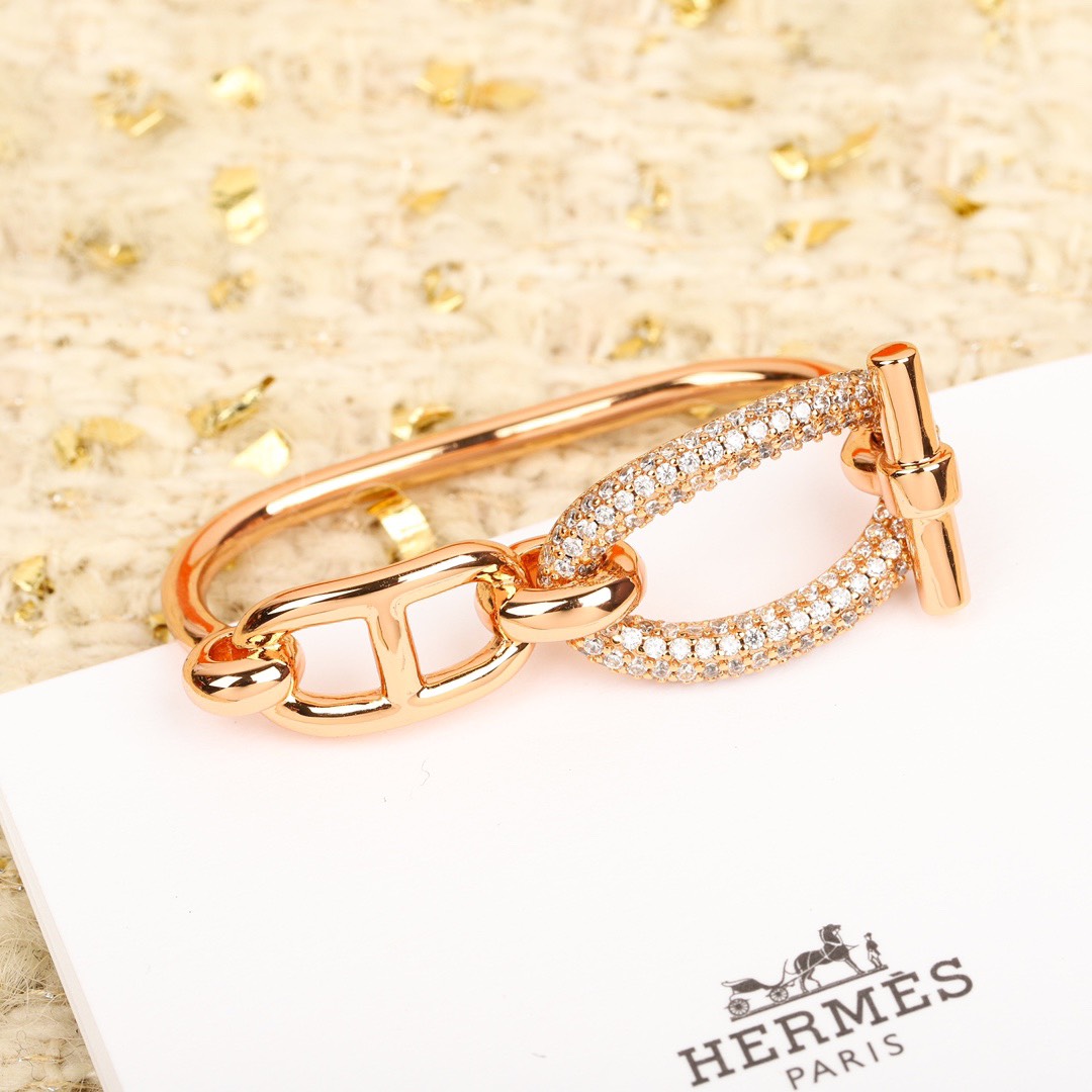 エルメス「Hermès」アイコニック＆クラシック リング コレクション