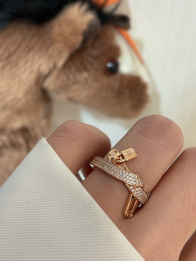 エルメス「Hermès」アイコニック＆クラシック リング コレクション