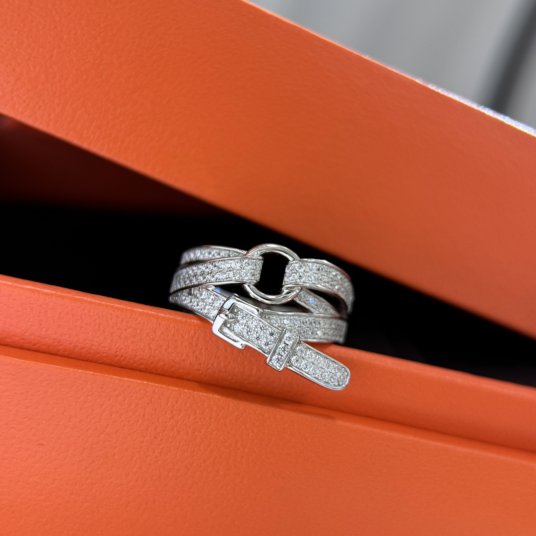 エルメス「Hermès」アイコニック＆クラシック リング コレクション