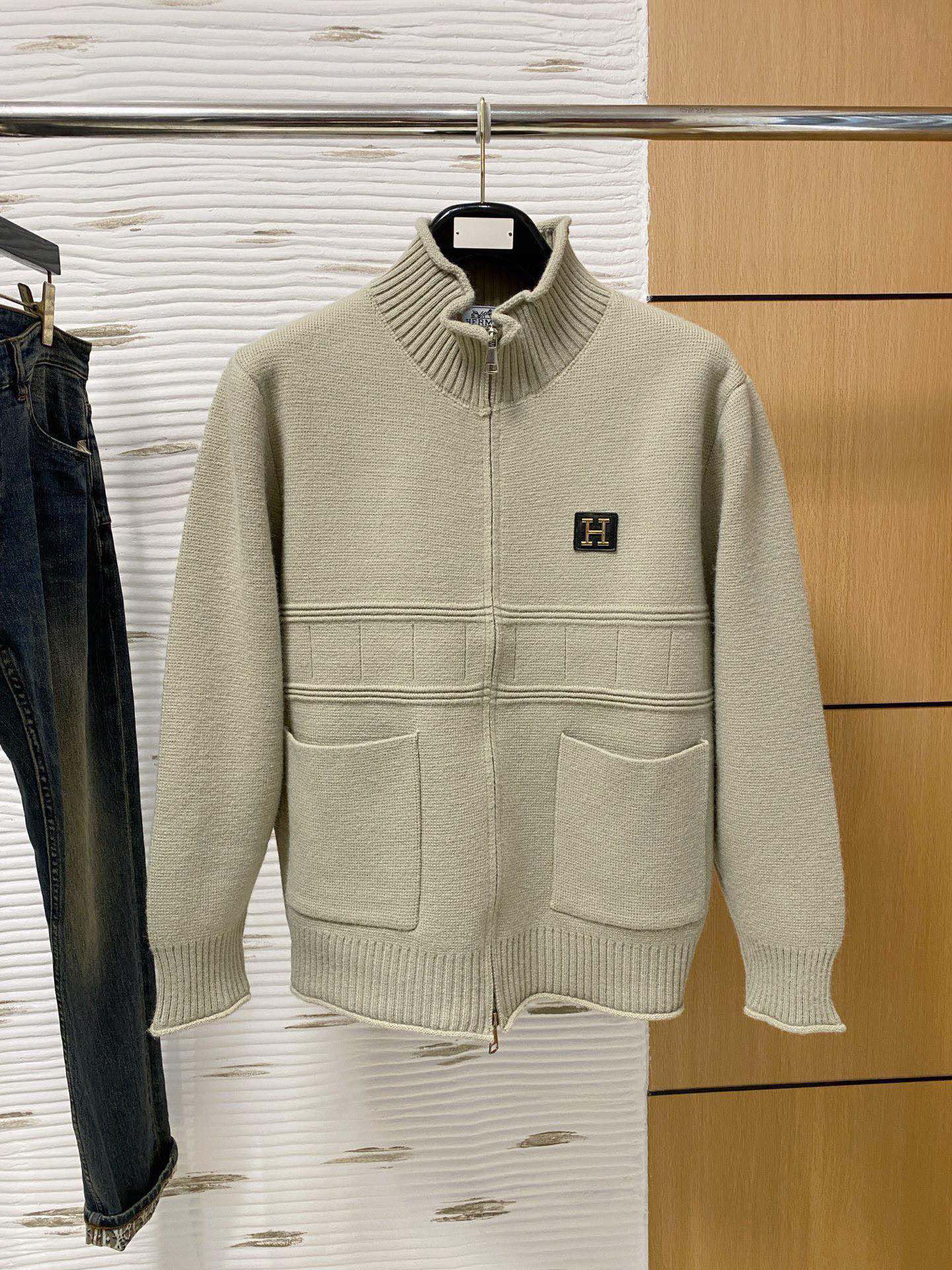 エルメス「Hermès」長袖カーディガン