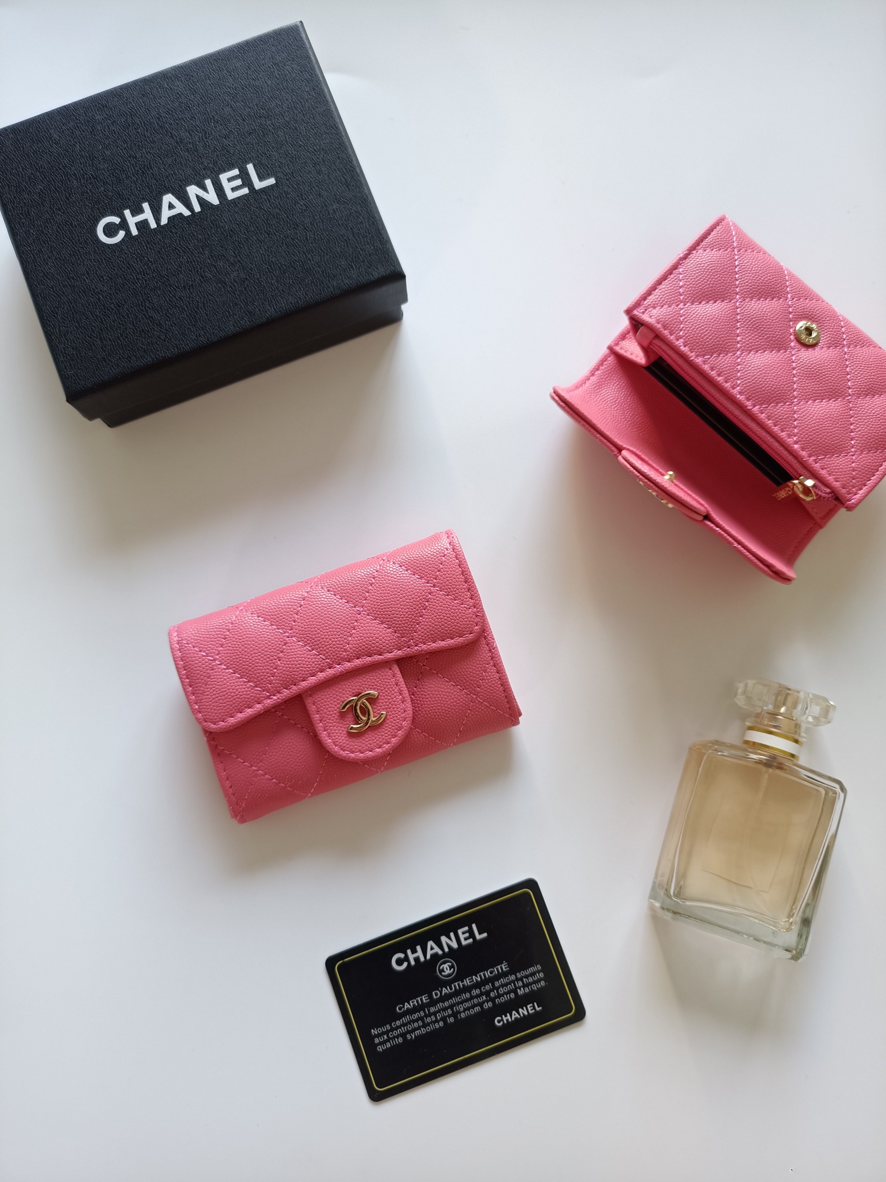 シャネル「Chanel」シャネル クラシック ジップ カードホルダー / コインケース