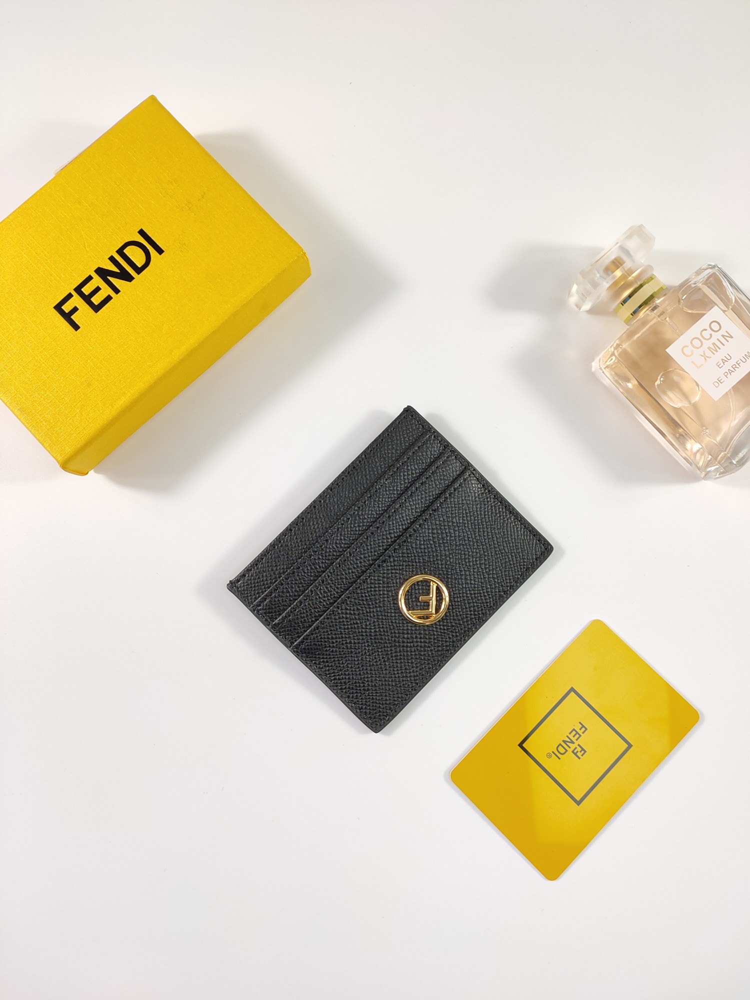 フェンディ「Fendi」フェンディ FF ダイヤモンズ カードケース / カードホルダー