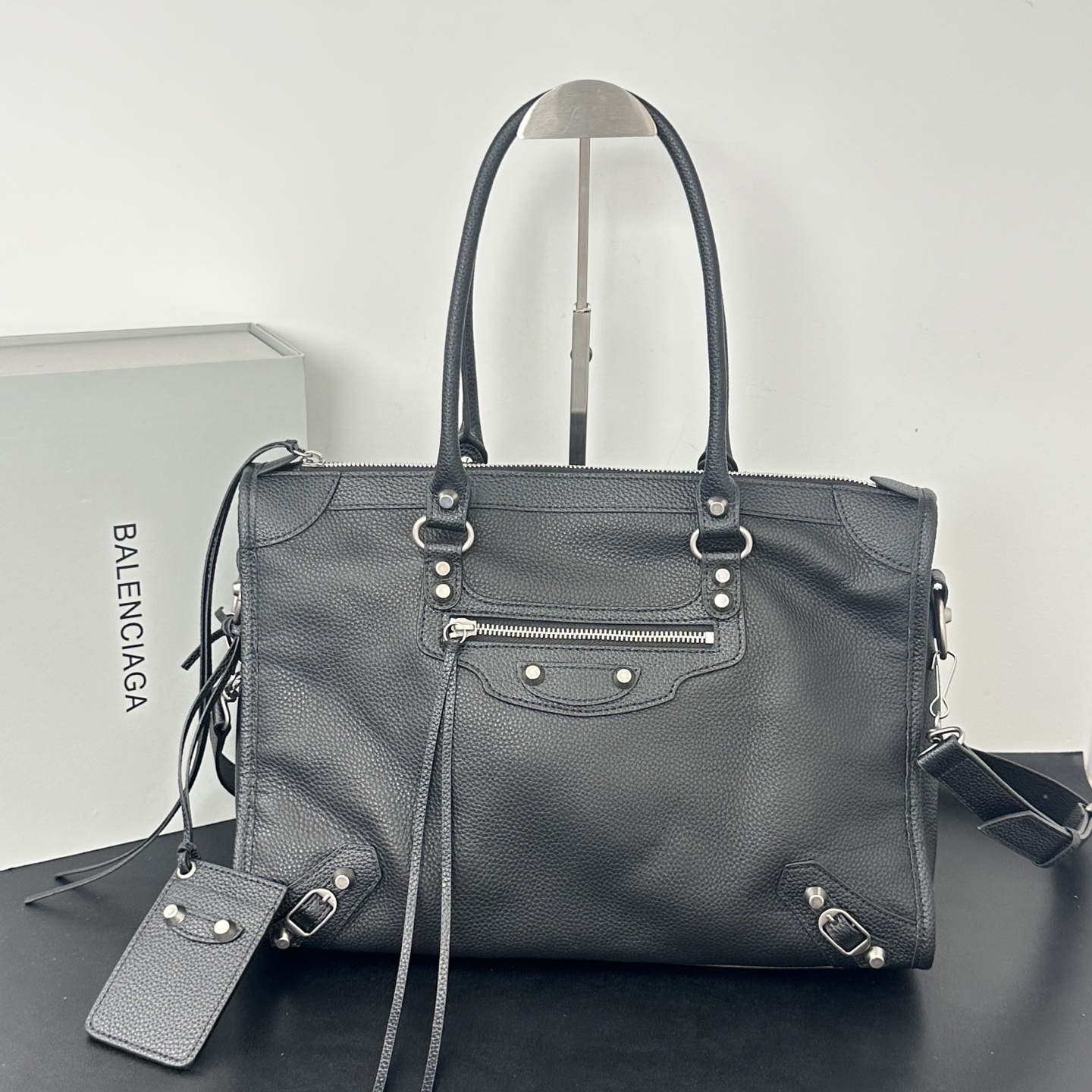 バレンシアガ「Balenciaga」バレンシアガ ル・シティ / ショルダーバッグ