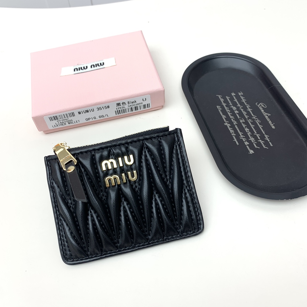 ミュウミュウ「Miu Miu」ミュウミュウ ラムスキン ミニショルダーバッグ 3515 / ハンドバッグ