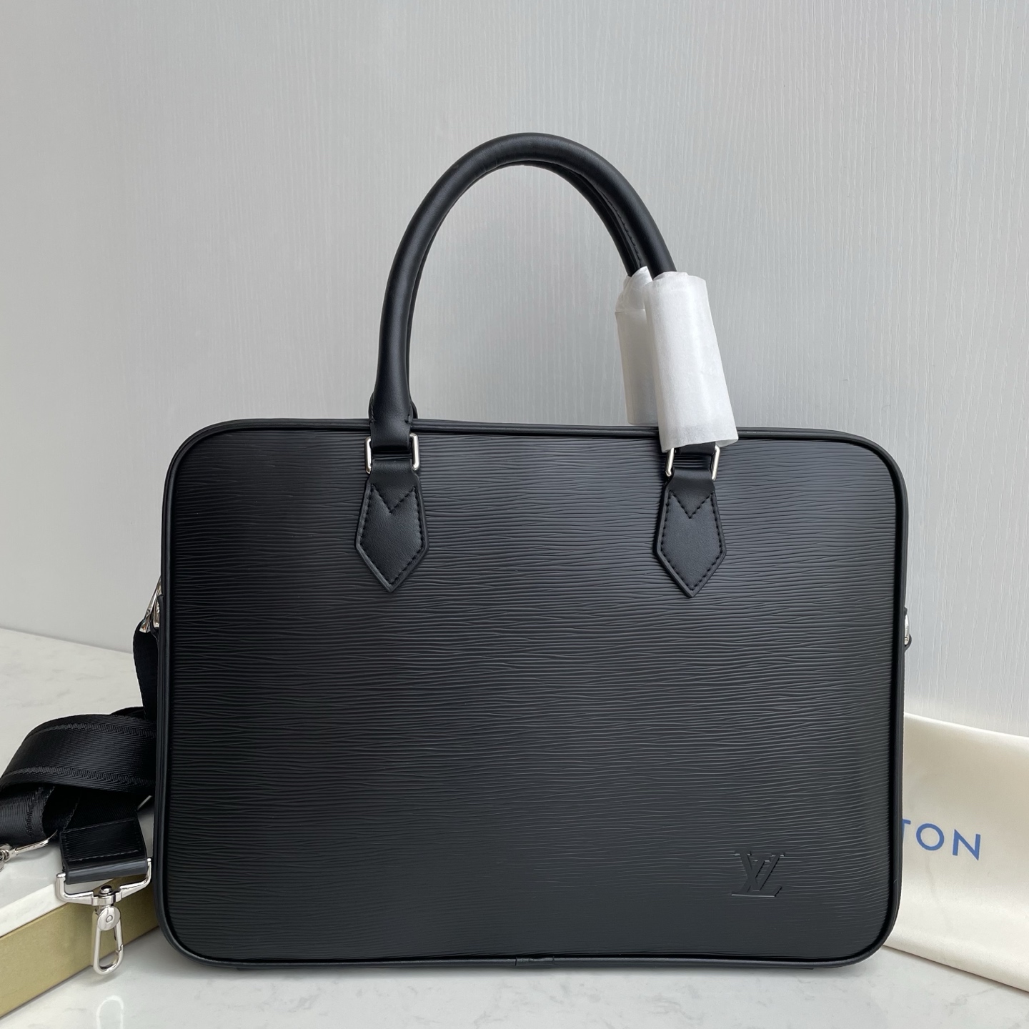 ルイ・ヴィトン「Louis Vuitton」ルイ・ヴィトン メンズ ブリーフケース / ビジネスバッグ 