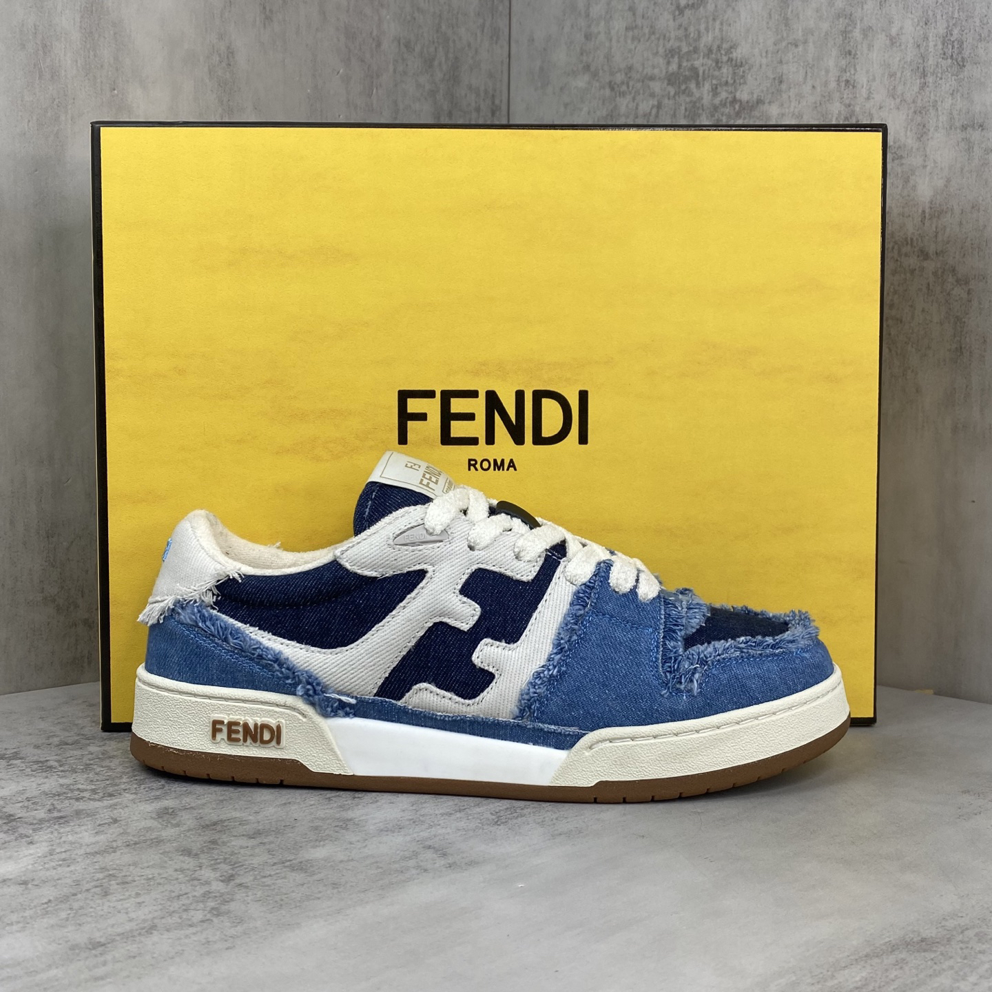 フェンディ「Fendi」フェンディ マッチ スニーカー / ユニセックスレザースニーカー