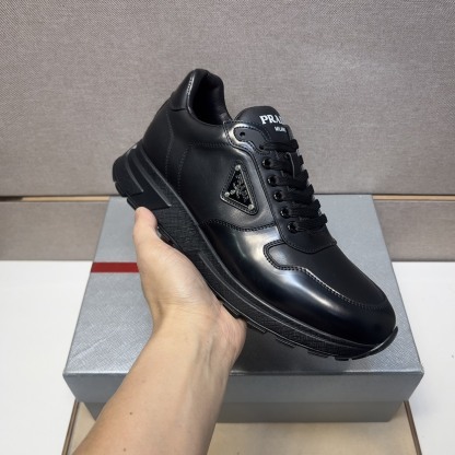 プラダ「Prada」プラダ プレミアムスニーカー (2026年春夏モデル) / レザースニーカー