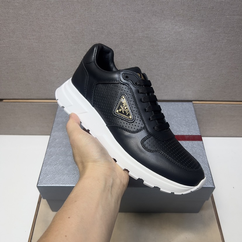 プラダ「Prada」プラダ プレミアムスニーカー (2026年春夏モデル) / レザースニーカー