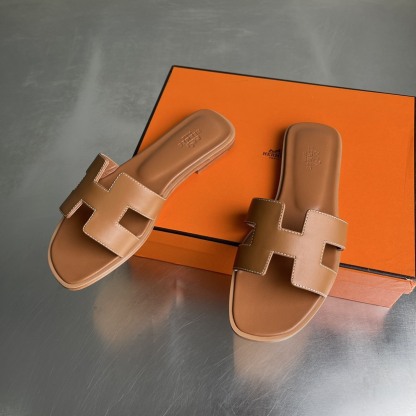 エルメス「Hermès」エルメス オランサンダル / レザースライドサンダル