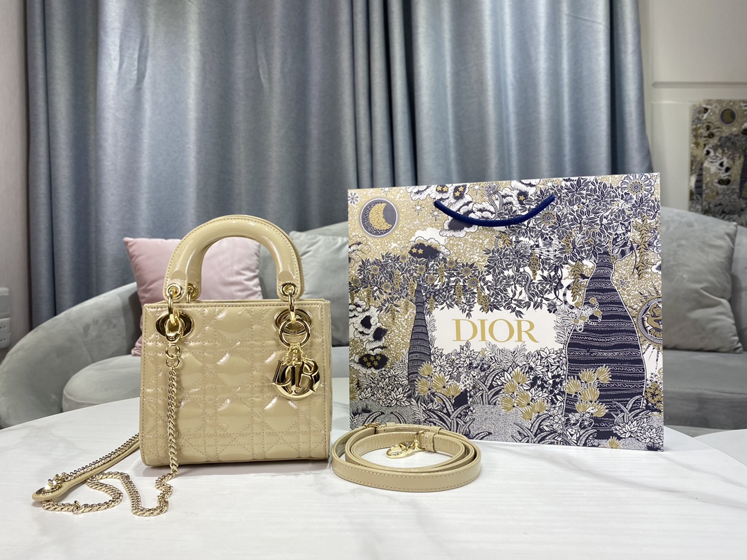 ディオール「Dior」Lady Dior バッグ ミニ