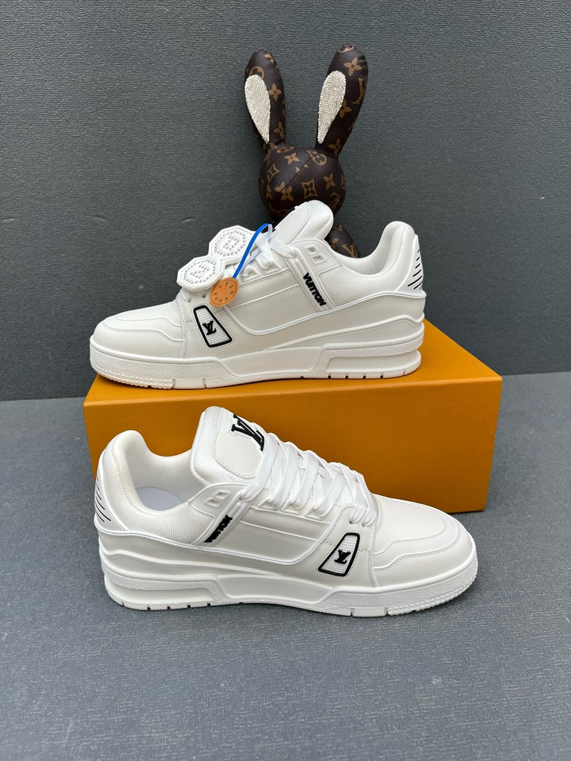 ルイ・ヴィトン「Louis Vuitton」LOUIS VUITTON LV Trainer スニーカー