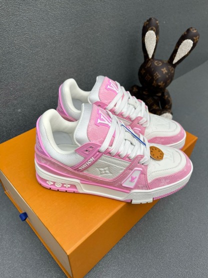 ルイ・ヴィトン「Louis Vuitton」LOUIS VUITTON LV Trainer スニーカー