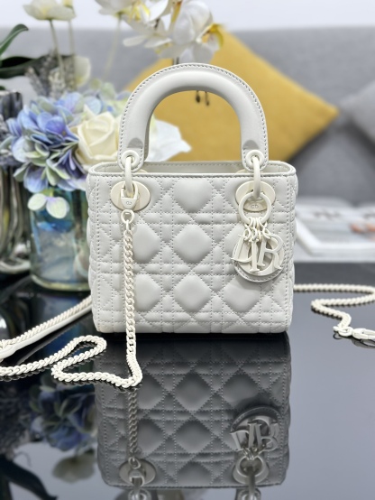 ディオール「Dior」Lady Dior バッグ ミニ