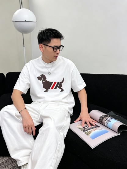 バーバリー「Burberry」バーバリー TB ロゴプリントTシャツ / ショートスリーブ クルーネック