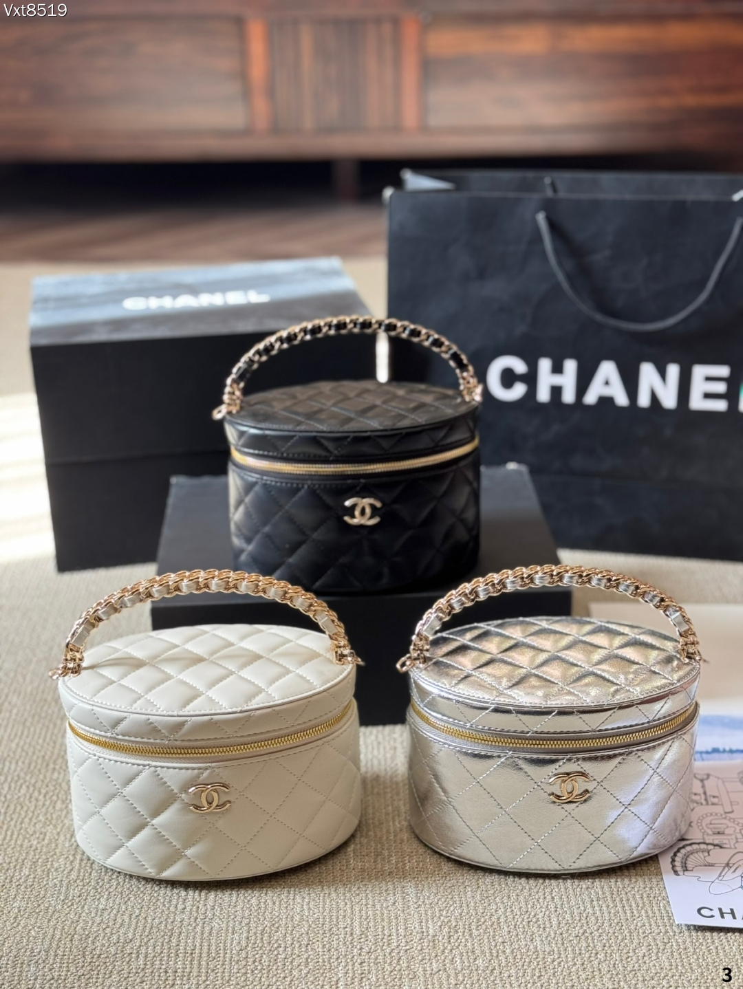 シャネル「Chanel」25c スモールスクエアバッグ 3色