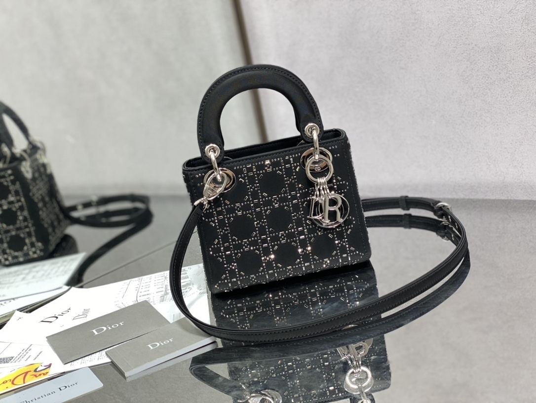 ディオール「Dior」Lady シリーズ シルク ミニバッグ