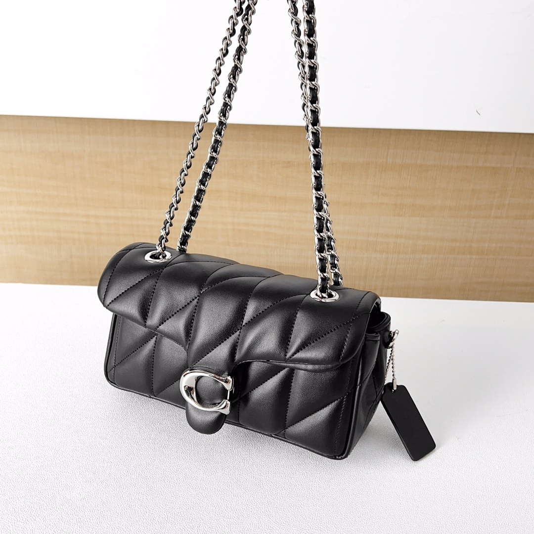 コーチ(Coach) タビー ショルダー バッグ 20 - キルティング CP149