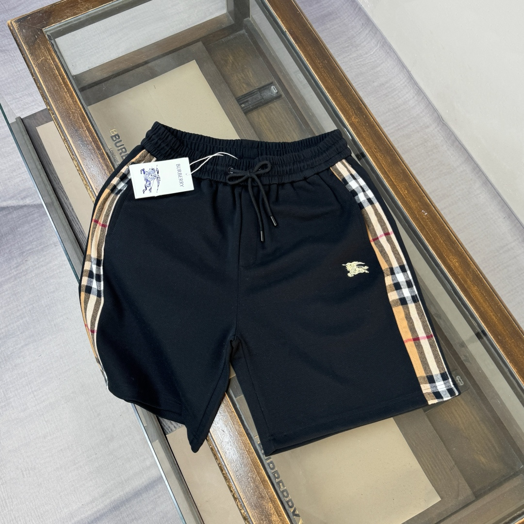 バーバリー「Burberry」コットンショーツ / ロゴショーツ