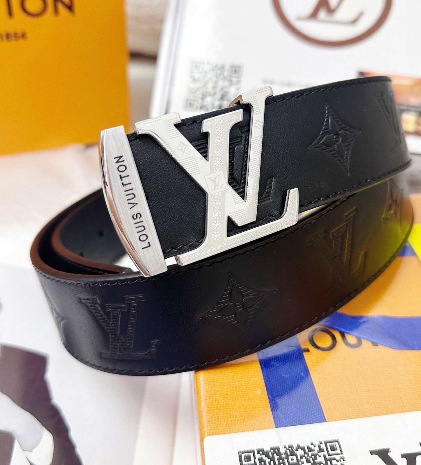 ルイ・ヴィトン「Louis Vuitton」プレミアム トゴレザーベルト / ハイエンドウエストベルト