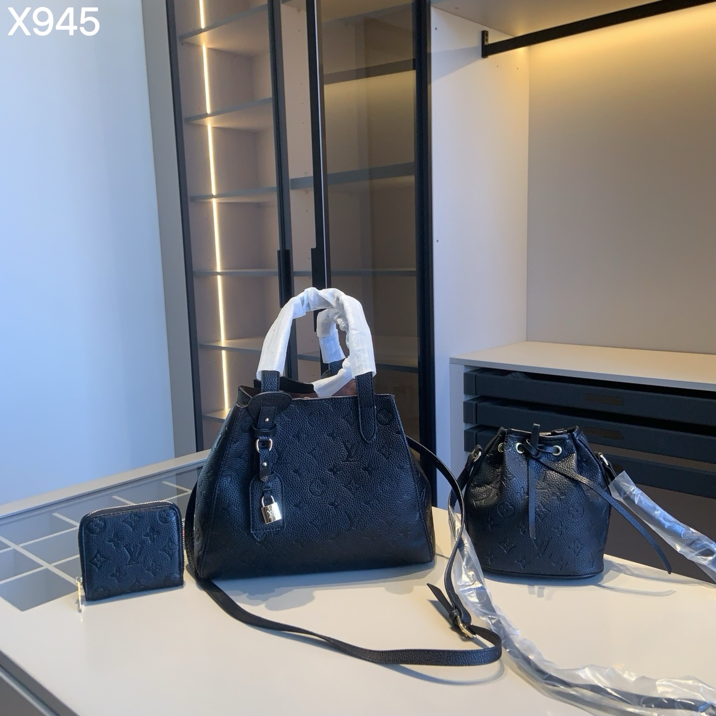 ルイ・ヴィトン「Louis Vuitton」ルイ・ヴィトン マルチポシェット アクセサリーズ 3点セット / ショルダーバッグ