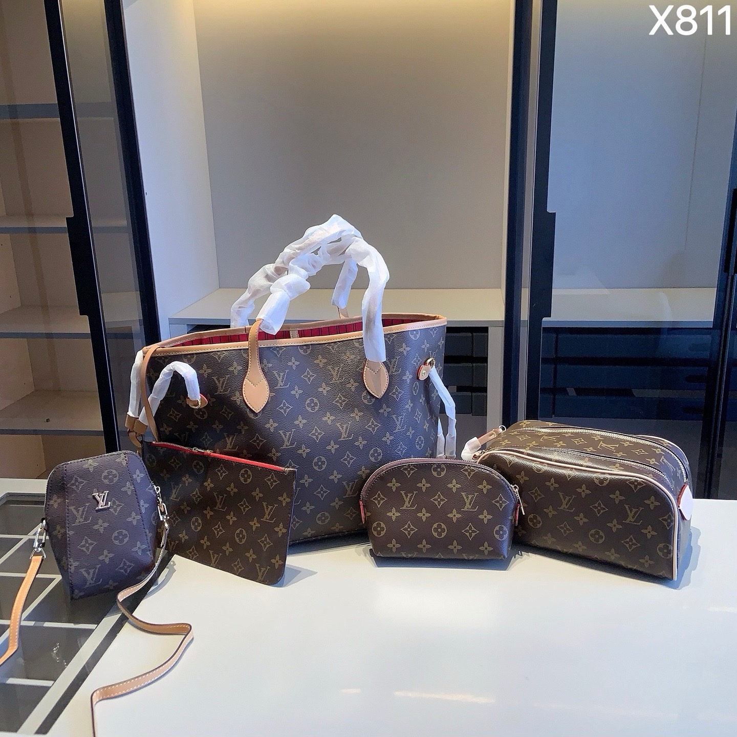 ルイ・ヴィトン「Louis Vuitton」ルイ・ヴィトン マルチポシェット アクセサリーズ 3点セット / ショルダーバッグ