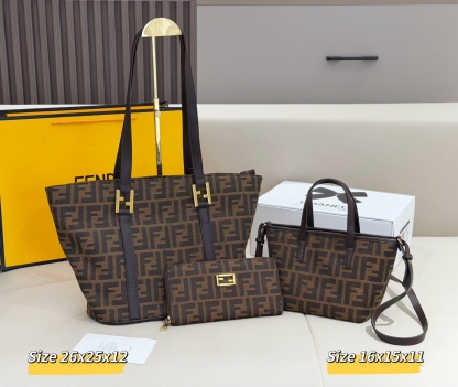 フェンディ「Fendi」コンビネーションバッグ3点セット / トートバッグ＆ポーチセット