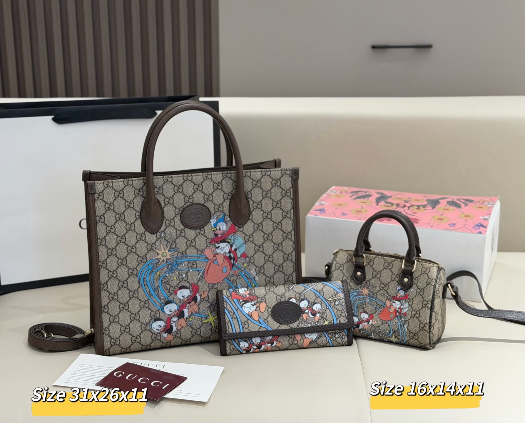 グッチ「Gucci」コンビネーションバッグ3点セット / トートバッグ＆ポーチセット